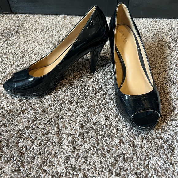 Merona Black Peep Toe Heels - Picture 1 of 8